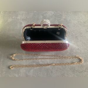 Decorative clutch purse